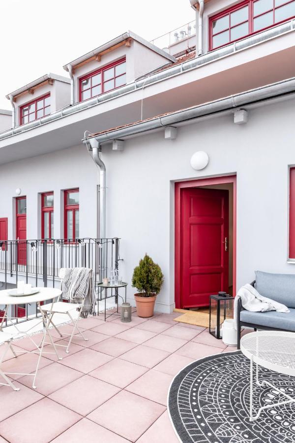 Turnkey I Main Bus Station Apartments Prague Luaran gambar