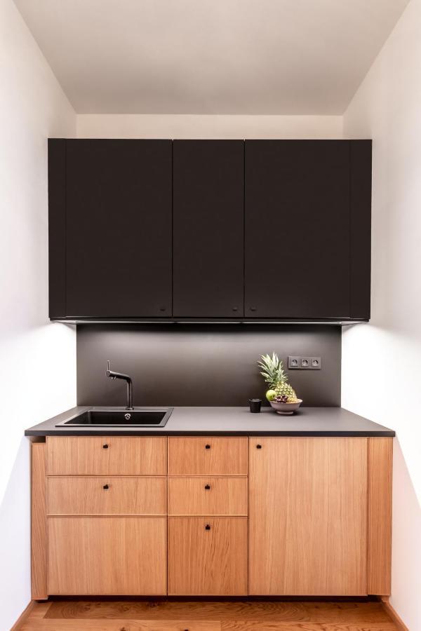 Turnkey I Main Bus Station Apartments Prague Luaran gambar
